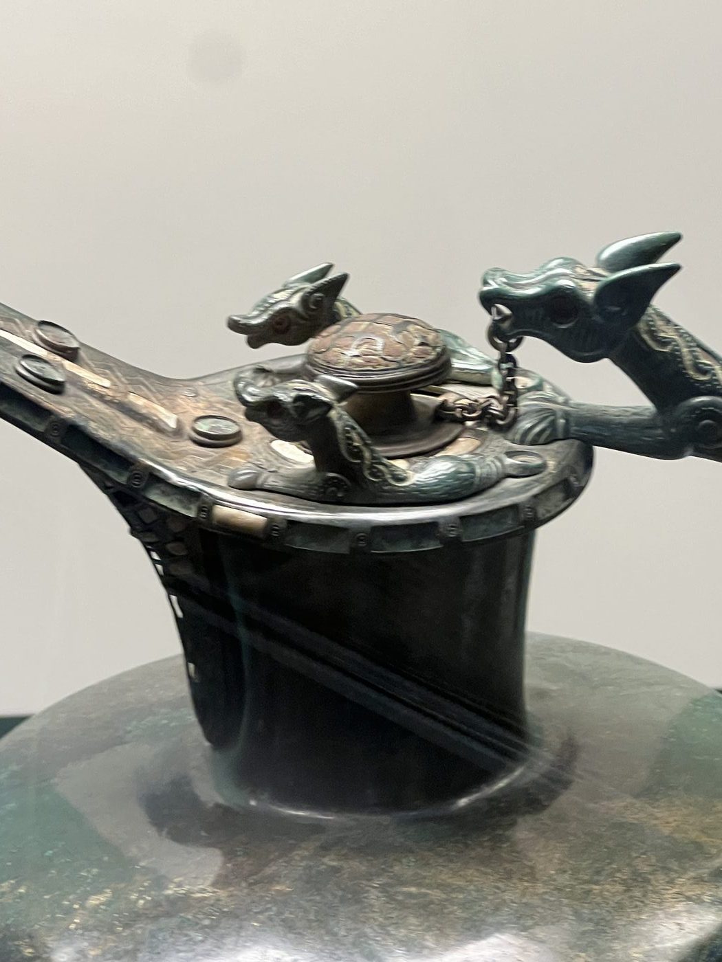 Vase chinois aux dragons